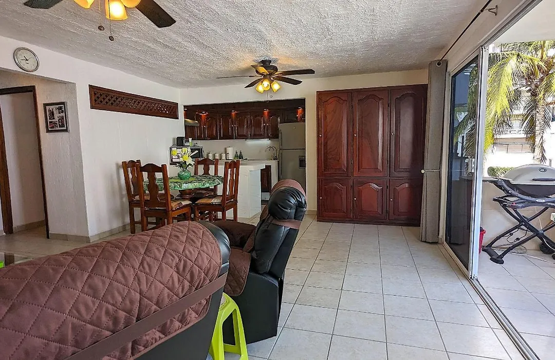 Condominio La Marina-1
